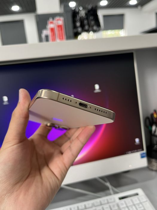 Iphone 16 Pro Max 256 GB LL/A