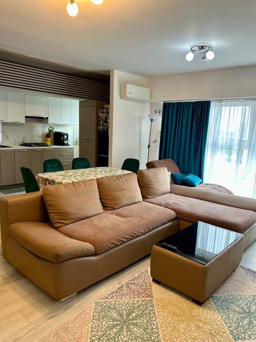 Canapea / Coltar extensibil  Casa Rusu + masa cu sticla securizata