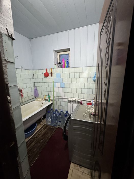 Qibray mayskida dom sotiladi srochna 4 xona