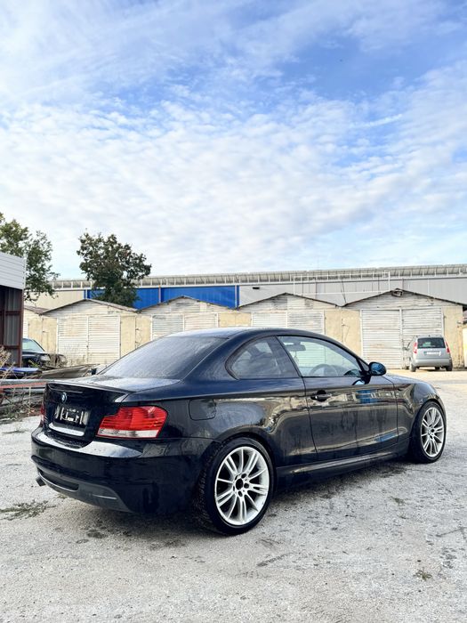 На части BMW e82 120d m sport
