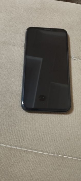 I phone 11pro 64gb sotiladi xolati bomba