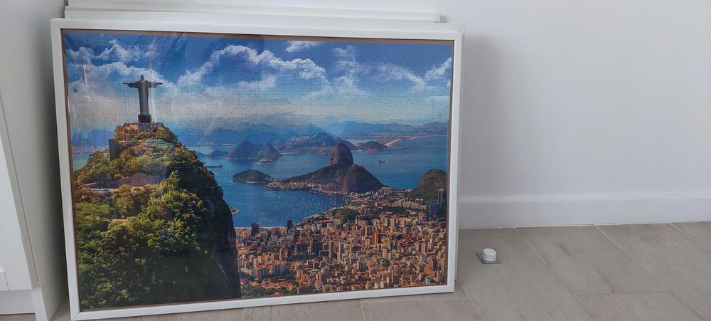 Tablouri din puzzle inramate