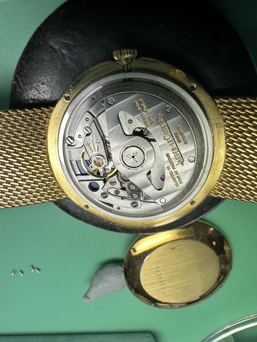 Златен часовник Jaeger-LeCoultre 18 карата злато оникс диаманти верига