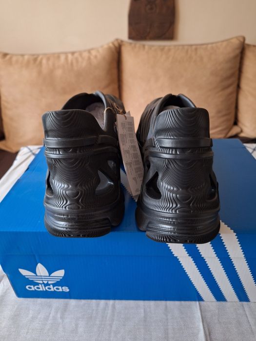 Чисто Нови Уникални лятни Адидас