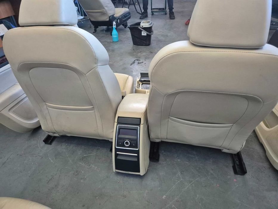 Interior din piele cu incalzire Skoda Superb 2 an 2012 bancheta incalzita