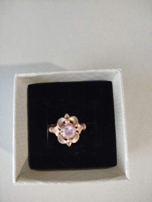 Tilla uzuk sotiladi srochna