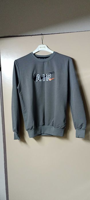 Мъжки блузи и суитшъри