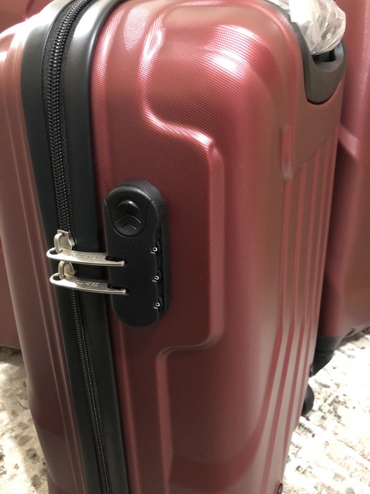 Чемодан большой Доставка