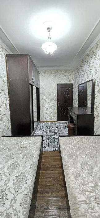 Продается чиланзар 19квл 2 ком