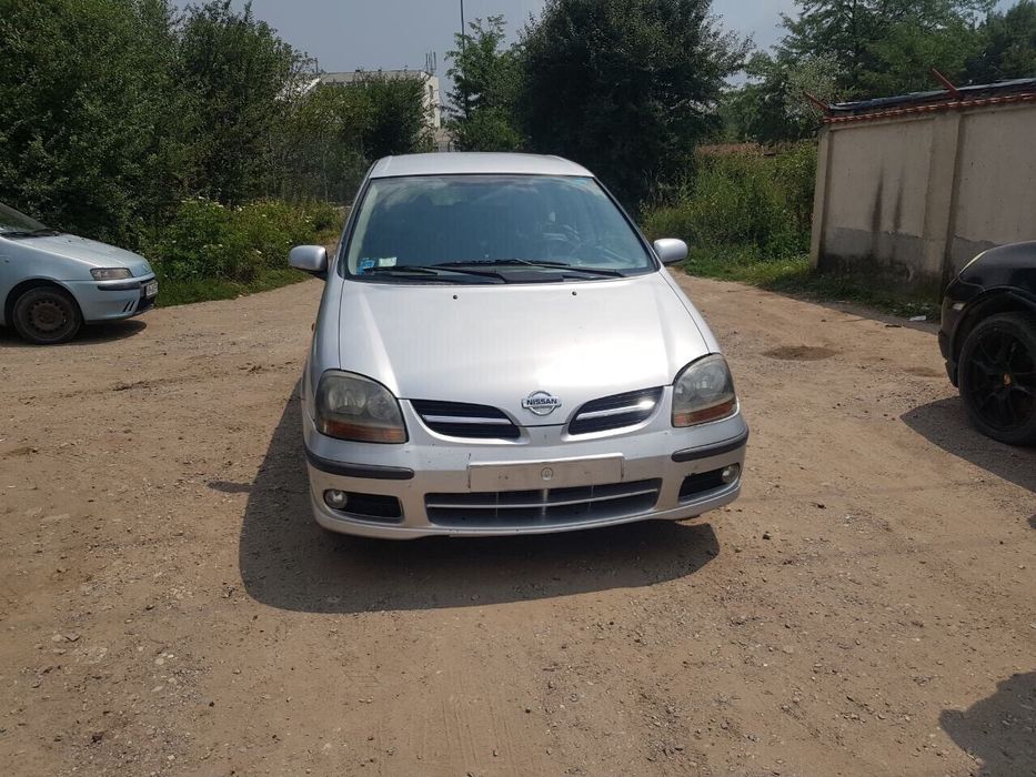 Кутия с предпазители за Nissan Almera Tino 2.2 Di (2004) 243504U100