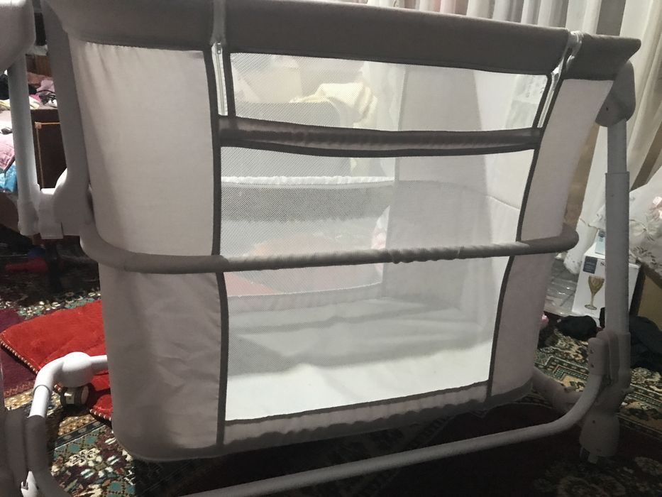 Iyulka, elektronning beshik,bolalar manej krovat.