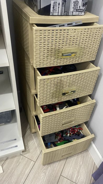 Продам Лего конструктор