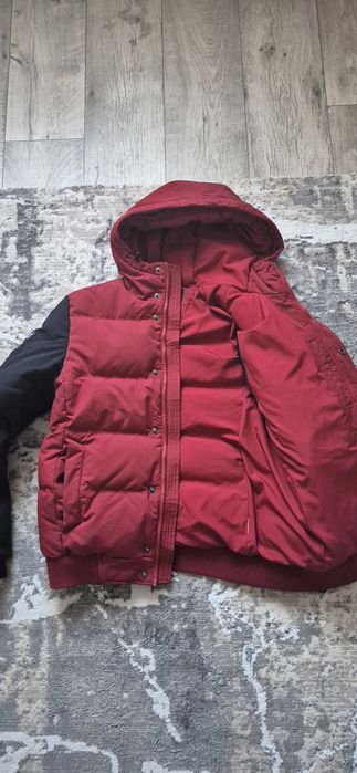 Продам Зимний пуховик.