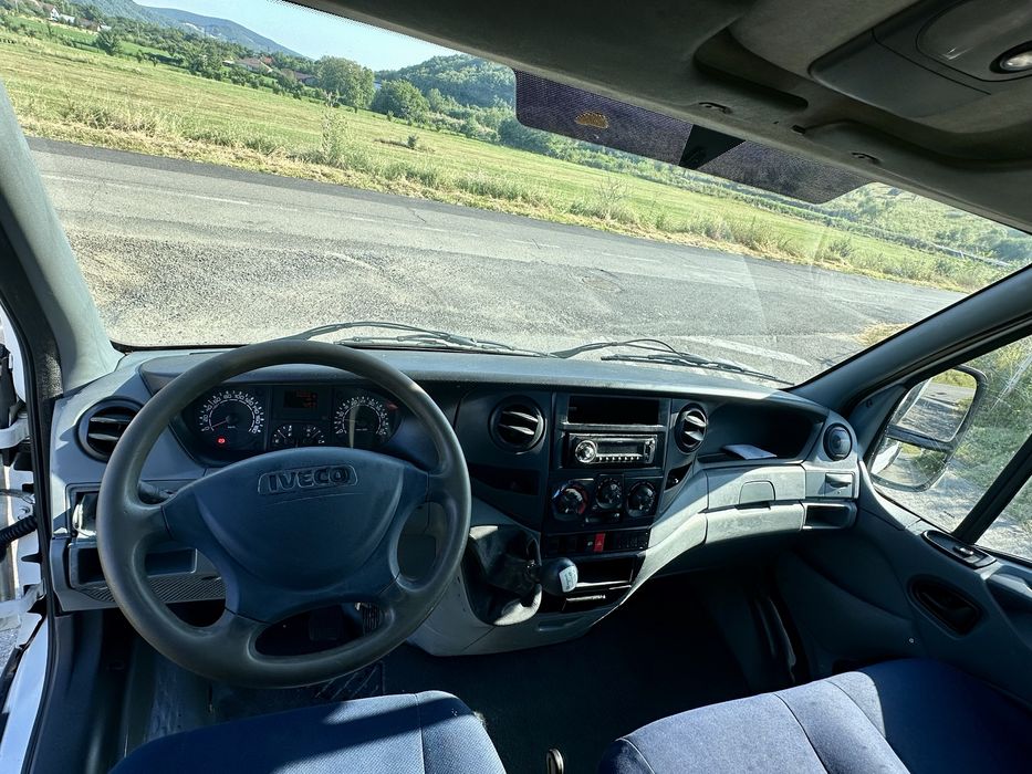 Vand Iveco daily 2007, basculabil pe cutie, trei parti!