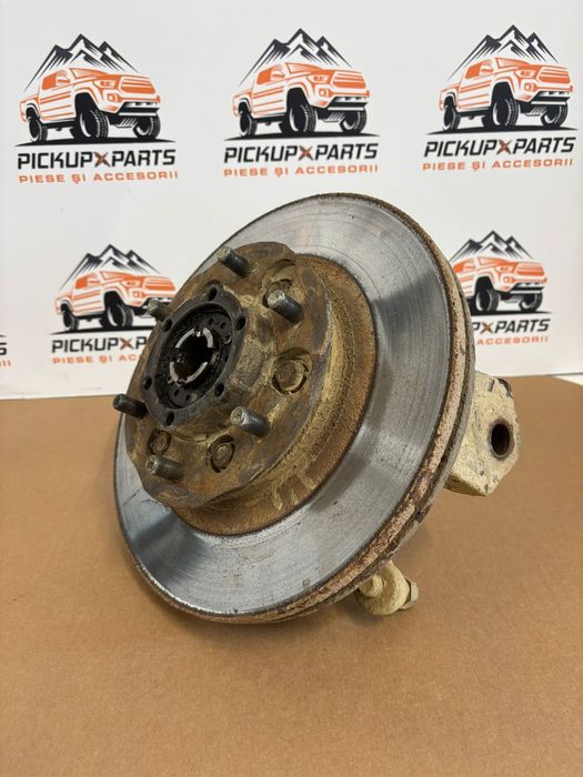 fuzeta stanga/dreapta nissan navara d22 2001-2011