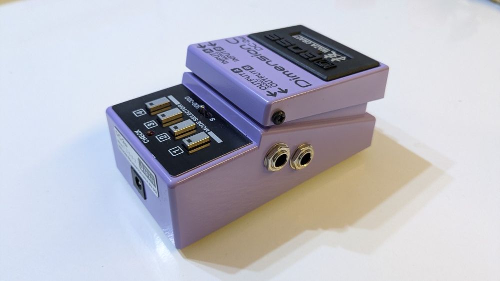 Boss DC-2W Dimension C