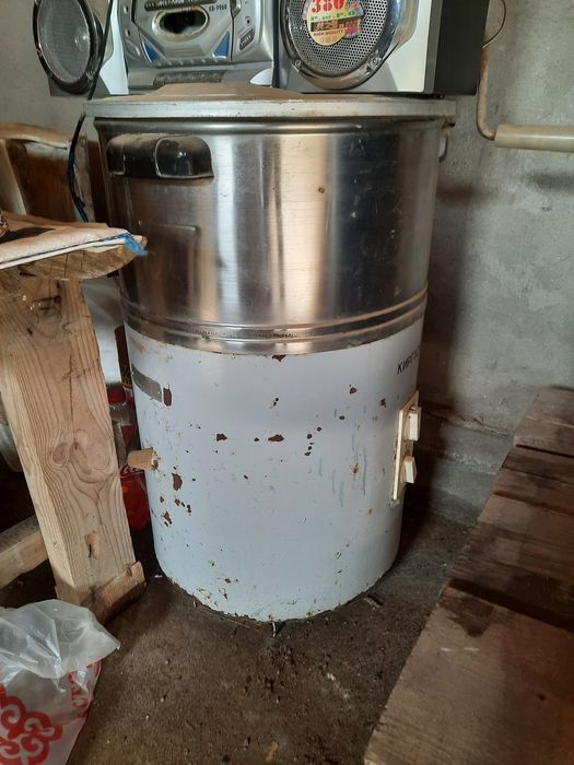 Продам хорошую советскую стиральную  машину. Качество отличное.