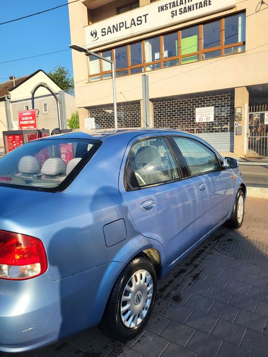 Vând Chevrolet Kalos