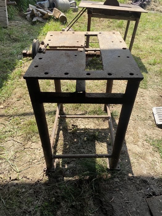 Masă abric, polizor, masă de tăiat lemne