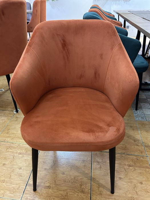 стулья для кухни и гостиной