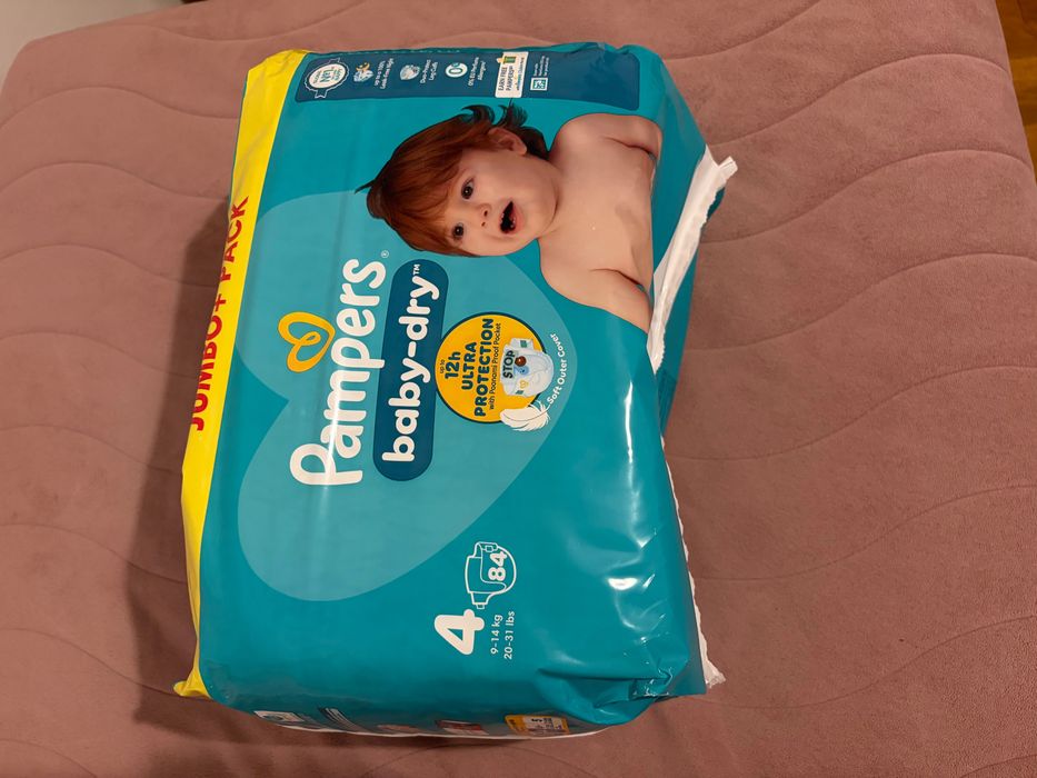 Pampers baby dry 9 - 14 kg , 88 бр  Pampers Pants (Гащички),15€ за Бр