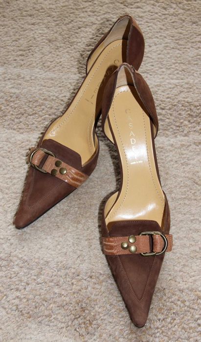 Елегантни обувки Casadei - естествена кожа