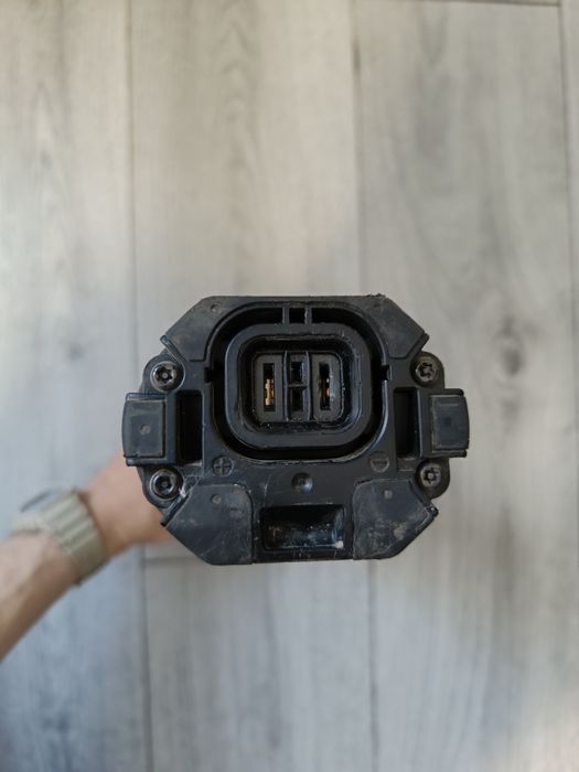 Vând baterie pentru Shimano