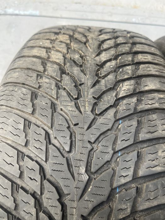 2 бр. зимни гуми 225/50/17 Nokian DOT 3119 5 mm