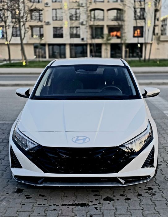 Hyundai i20 Premium Hybrid 2025 Нов 26 км