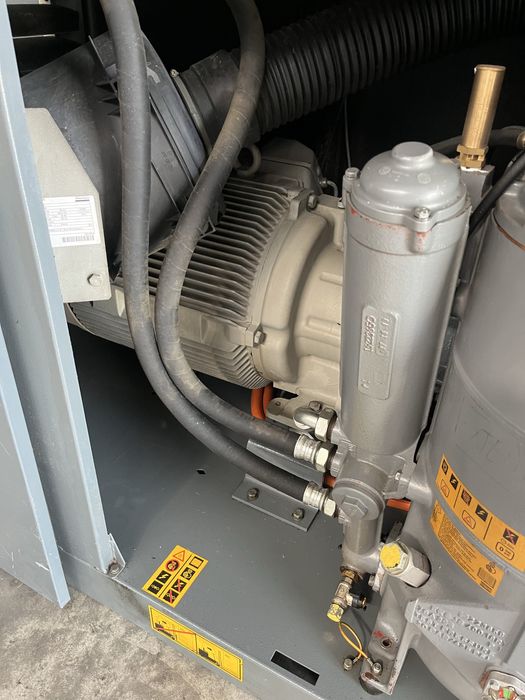 Compresor cu surub 90kw, 17,07mc/min