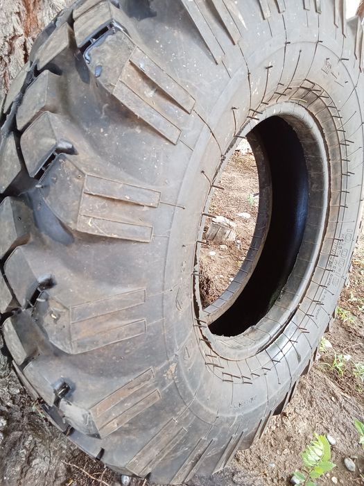 Шины 10.00.18. Новые