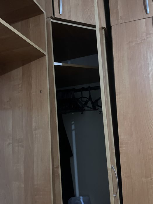 Продам 2 шкафа самовывоз