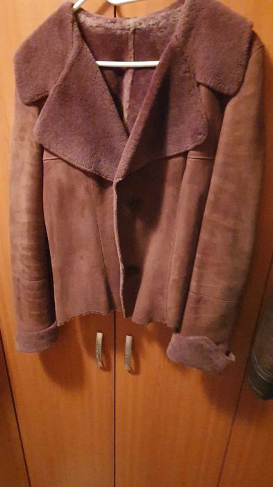 Vând cojoc de damă , piele naturală, mărimea 50-52, Favior