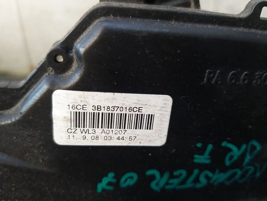 Broasca usa dreapta fata skoda roomster 5j 3b1837016ce