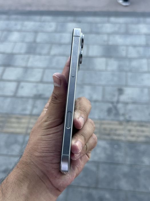 Iphone 16 Pro Max Natural 93% yomks