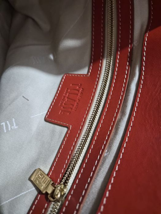 Оригинална Alviero Martini