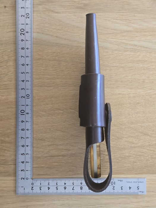 Cuțit Brisa Bobtail 80 Scandi - Sandvik 12C27, Curly Birch