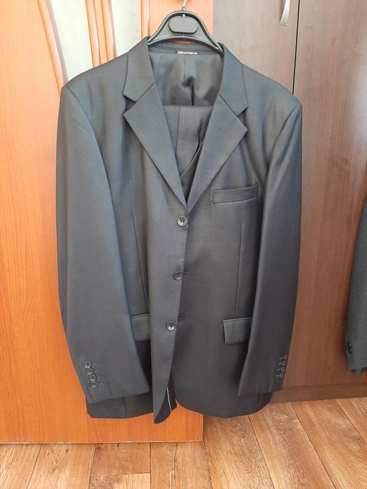 Продажа одежды мужской.