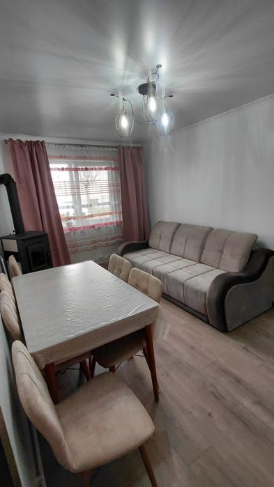 Apartament 3 camere Brezoi