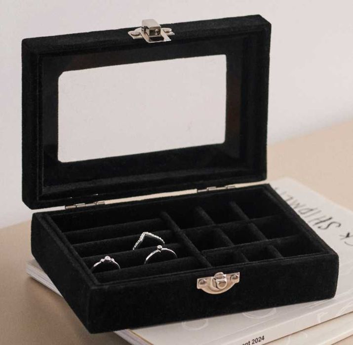 Cutii bijuterii - Livrare 5 lei - Noi