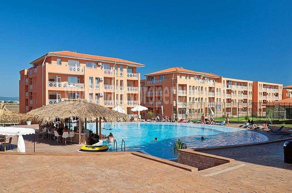 Продава се Двустаен апартамент в с. Тънково, Област Бургас - 35 кв.м за 1200 €/кв.м - Снимка #8