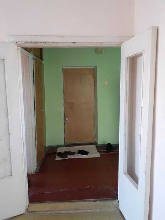 Квартира сотилади 28 м д1 кв12