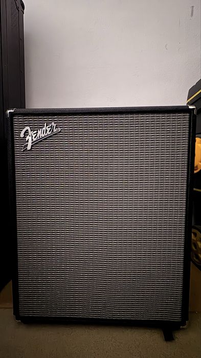 Cub Bas 15 Fender Rumble 500  W + husa Amplificator chitara bas combo