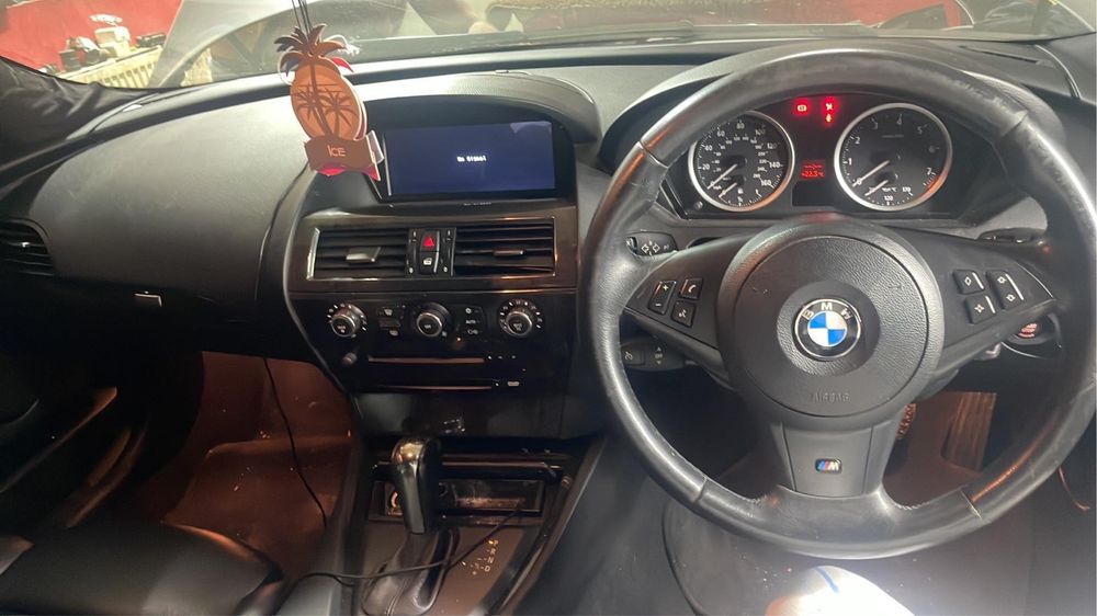 Bmw 630 i pe dreapta