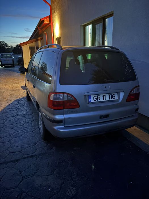 FORD Galaxy 2005 — imagine 3