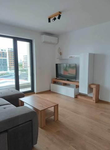 Дава се под наем Двустаен апартамент в София, Витоша - 64 кв.м за 700 € - Снимка #1