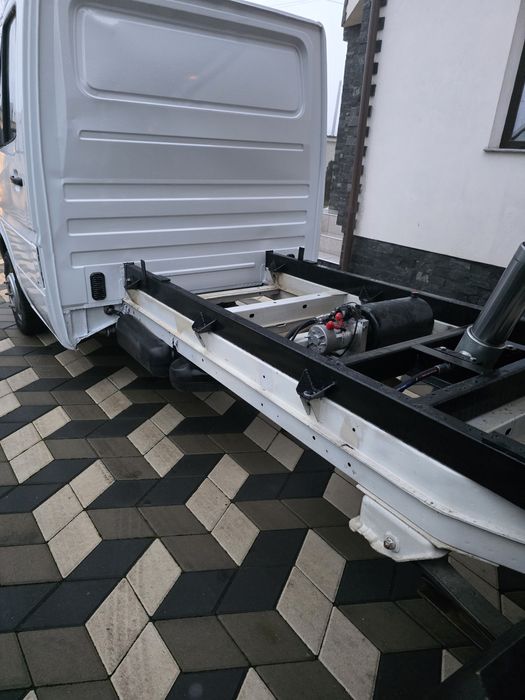 Mercedes benz sprinter basculabil