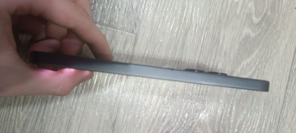 Продам Redmi note 13