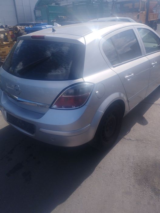 Haion bara spate stop Opel Astra g facelift