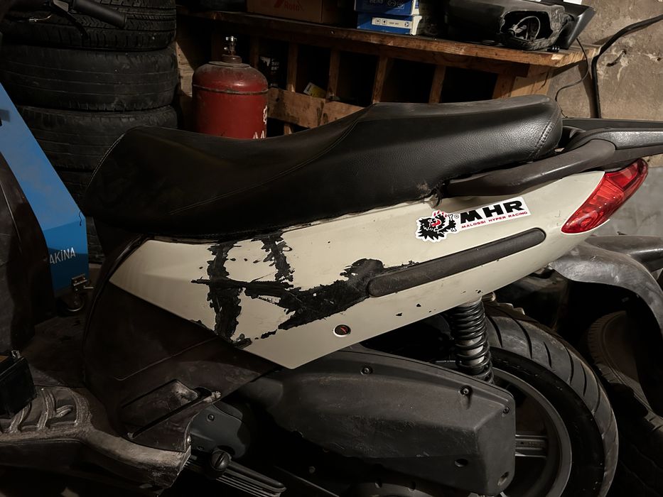 Мопед 200 кубов.